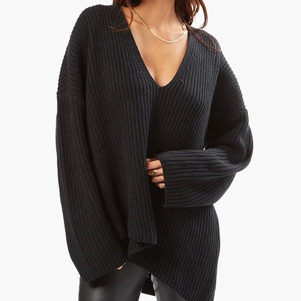 WeWoreWhat Oversized V-Neck Chunky Sweater